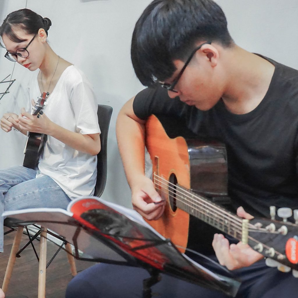 học guitar Gò Vấp
