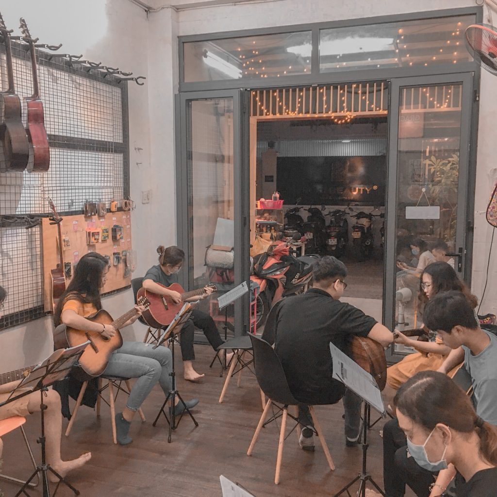 địa chỉ lớp học guitar uy tín hcm