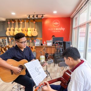 nên học guitar ở đâu tại Tân Bình